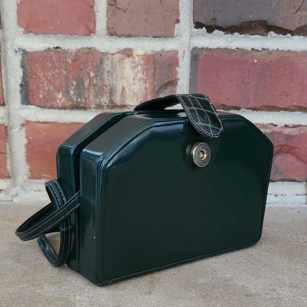 Authentic PERRY ELLIS Clutchbag